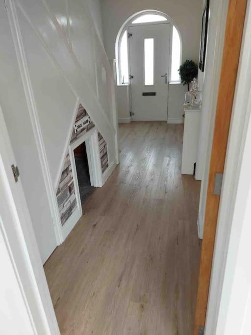 Modern 4 Bedroom House In Weymouth Sunny Corner Eksteriør billede